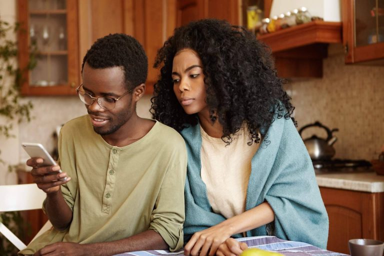 ¿Cómo se puede eliminar un número de teléfono de internet?, por Premium Numbers