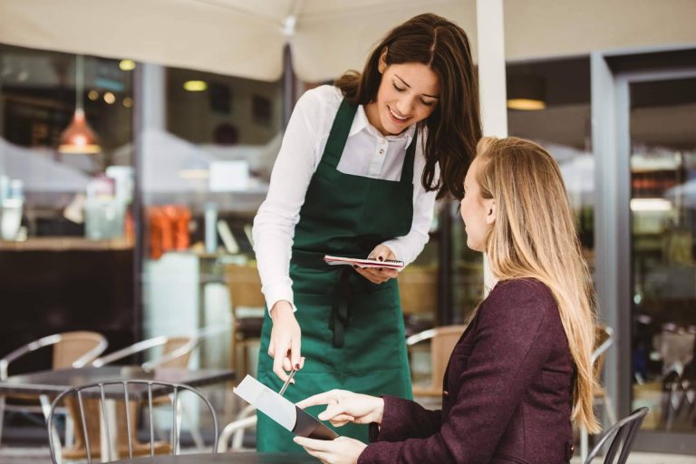El sistema de gestión de Hosteltáctil que acaba con los errores en restaurantes