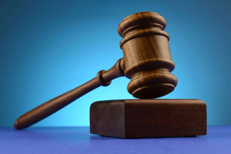 Libros de Derecho como elementos de apoyo para defensas jurídicas, disponibles en El Derecho y La Toga