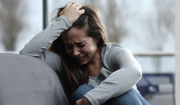 La curiosa enfermedad del corazón roto: morir de amor es posible