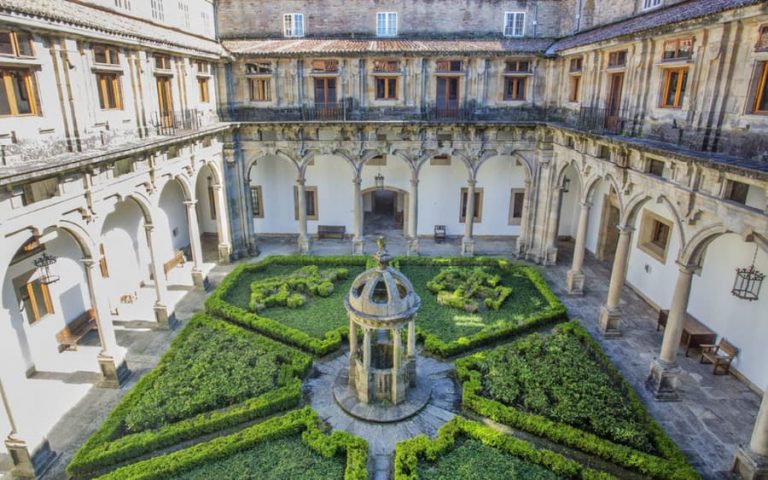 Los paradores más baratos de España para una noche de lujo