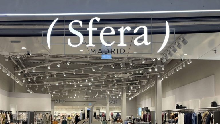 Da otro toque a tu armario con las nuevas prendas casual de Sfera