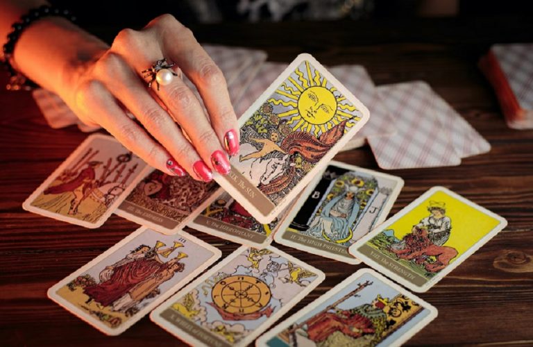 Tarot económico y fiable las 24 horas