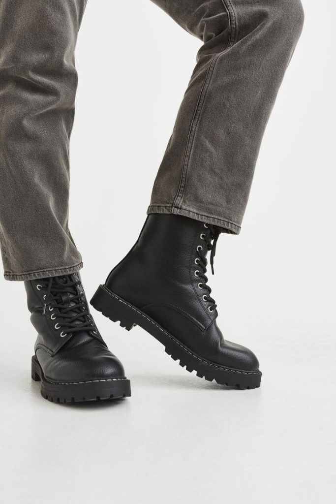 Las botas con forro de H&M con las que no volverás a tener los pies fríos 26 H&M: Botas con forro cálido