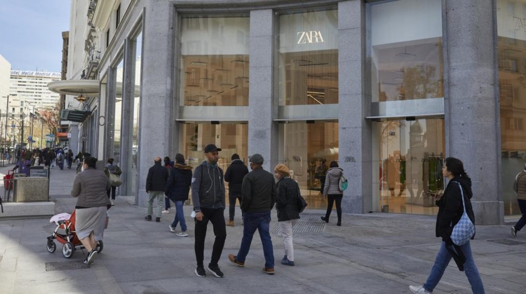 La nueva megatienda de Zara que tienes que ir a visitar si te encanta la ropa 67 Continúan apostando por la tecnología