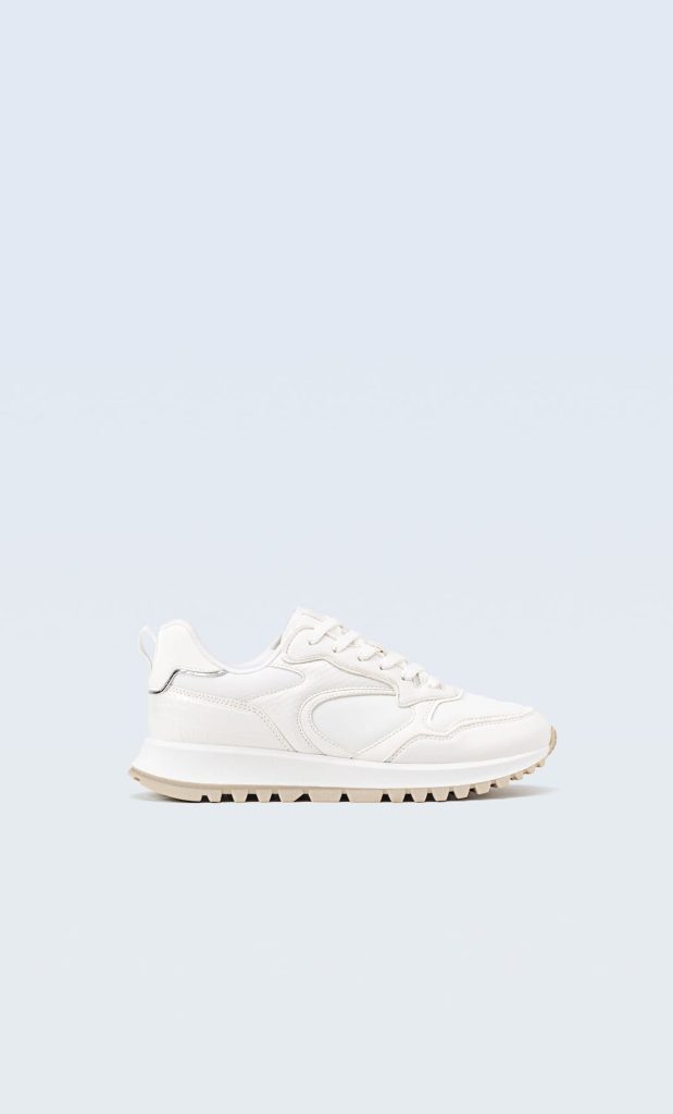 Stradivarius: Zapatillas Deportivas Clásicas