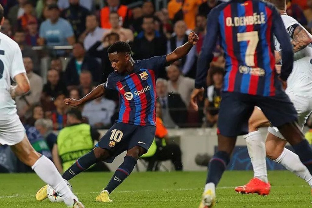 Ansu Fati y Fabio Carvalho 