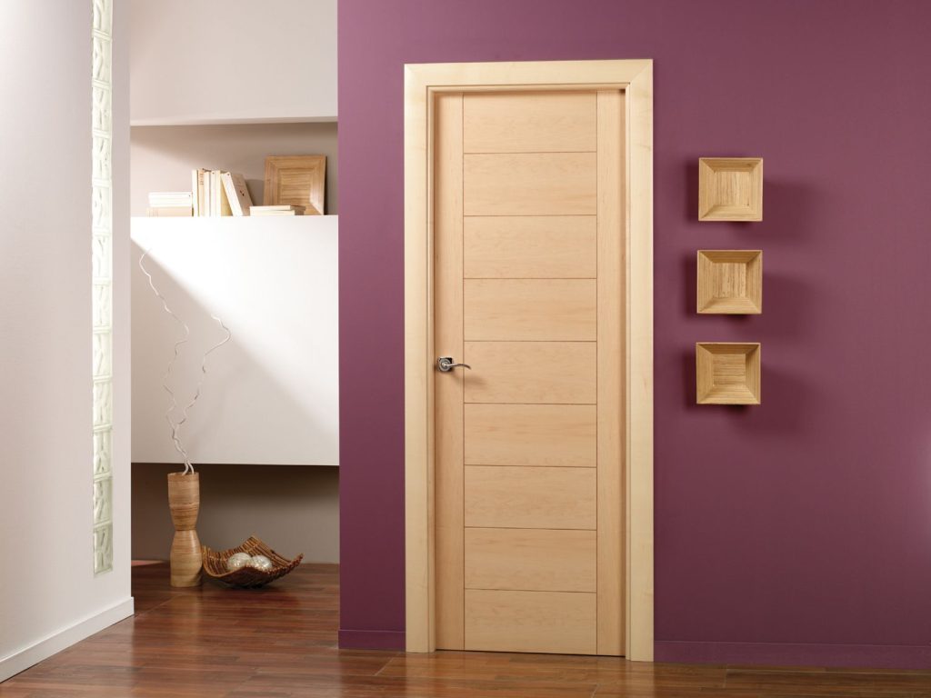 ¿Qué hacer si las puertas de madera están muy sucias?