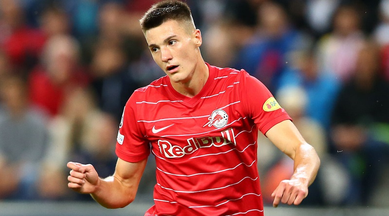 Benjamin Sesko, uno de los jóvenes que podría fichar para el Real Madrid o Barcelona