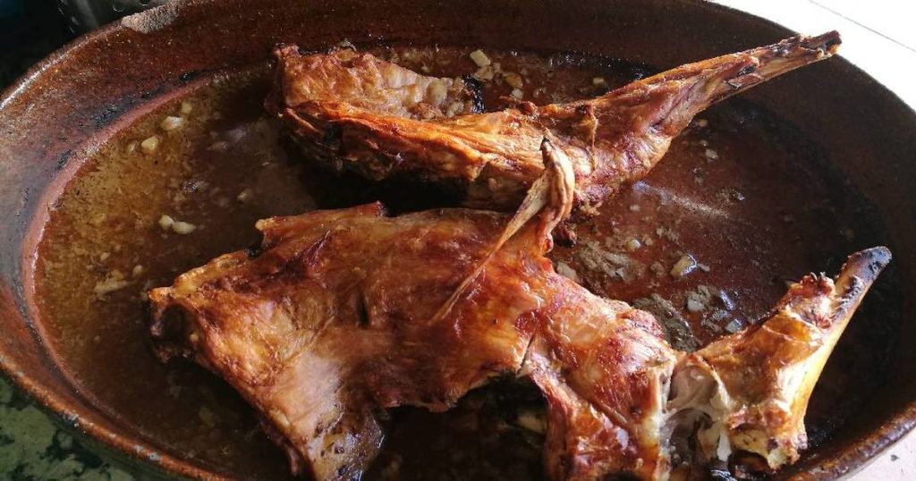 Cabrito lechal al horno: cómo prepararlo para que no se te queme o se seque 91 comida