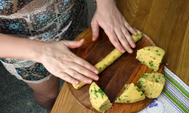 El plato sencillo que harás solo con huevo y patatas
