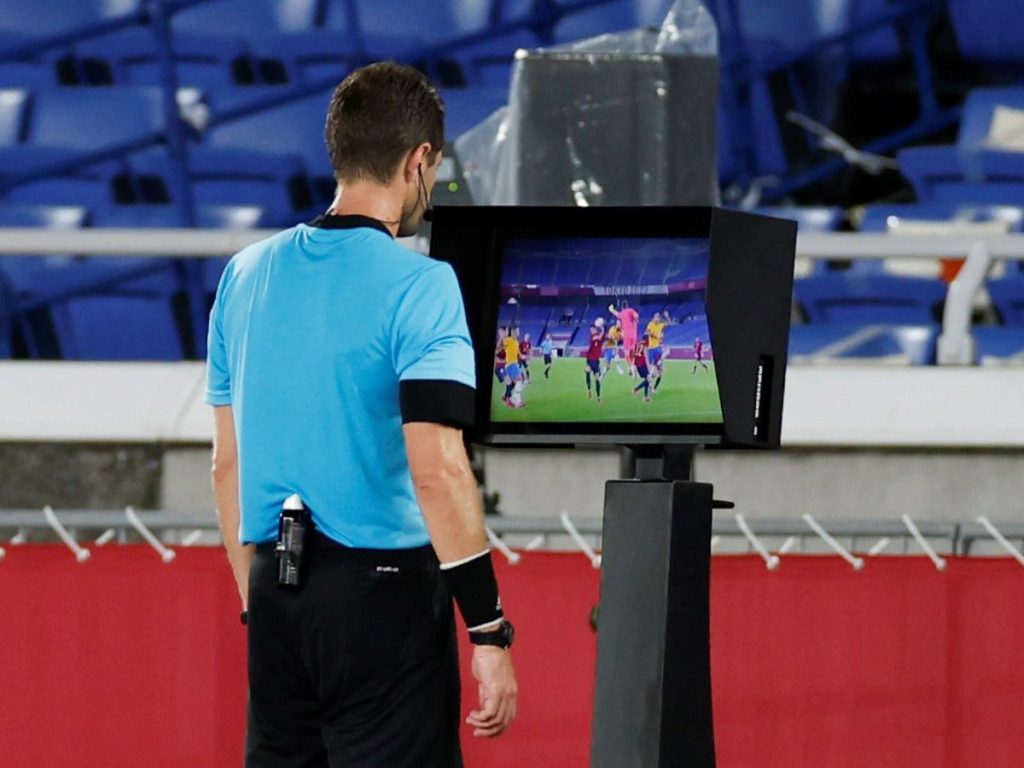 El Vídeoarbitraje Solo Ha Traído Problemas