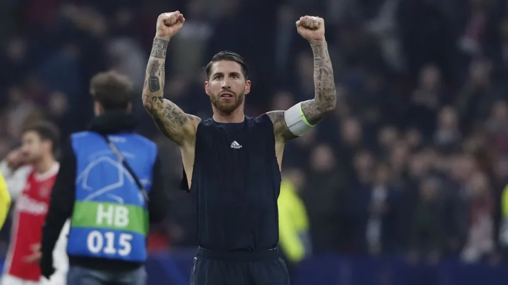 El banquillo apoya a Sergio Ramos