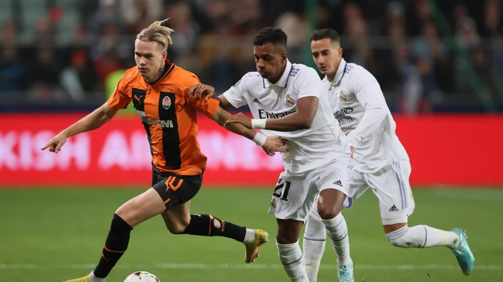 Previa de El Clásico: así se prepara el Real Madrid y el Barcelona 56 El favoritismo del Real Madrid con miras a El Clásico