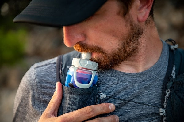 Usa para limpiar las botellas el arroz con agua