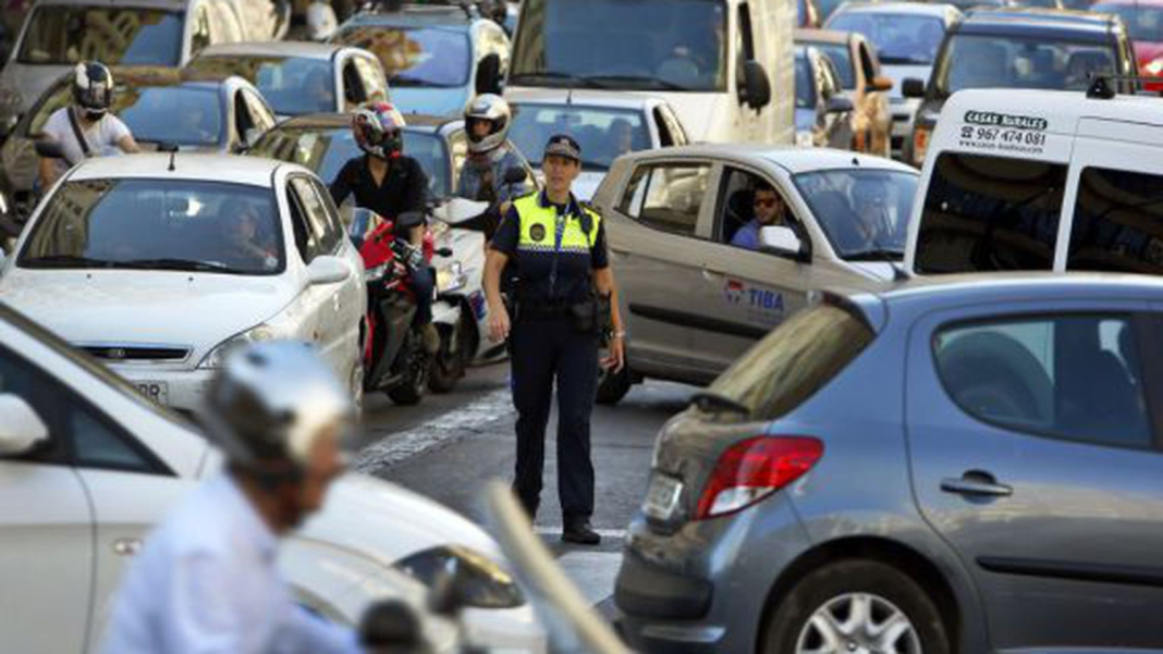 Grupo de afectados por las multas de la Zona Plaza Elíptica