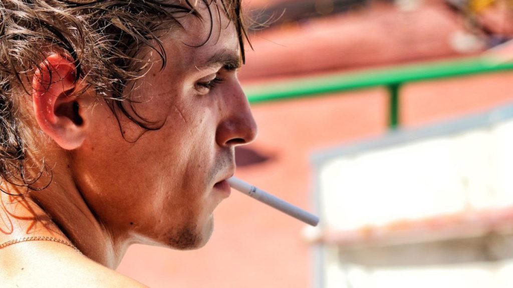 No Caigas En Error De Fumar Después De Correr