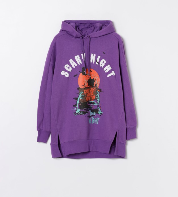 Sudadera oversize Halloween de Lefties
