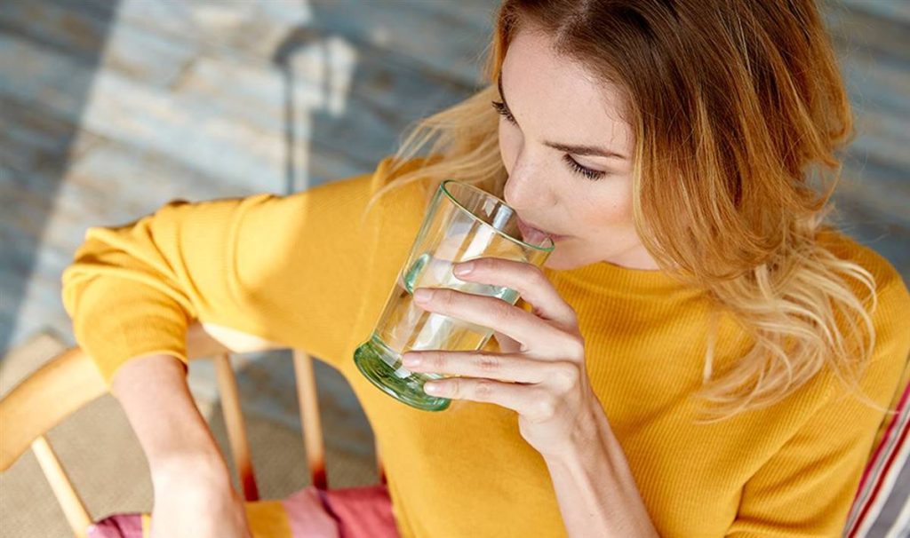 Trucos para controlar el hambre si estás a dieta 54 Beber agua