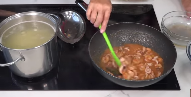 Pasta al frutti di mare: la receta tradicional italiana que no te costará nada hacerla