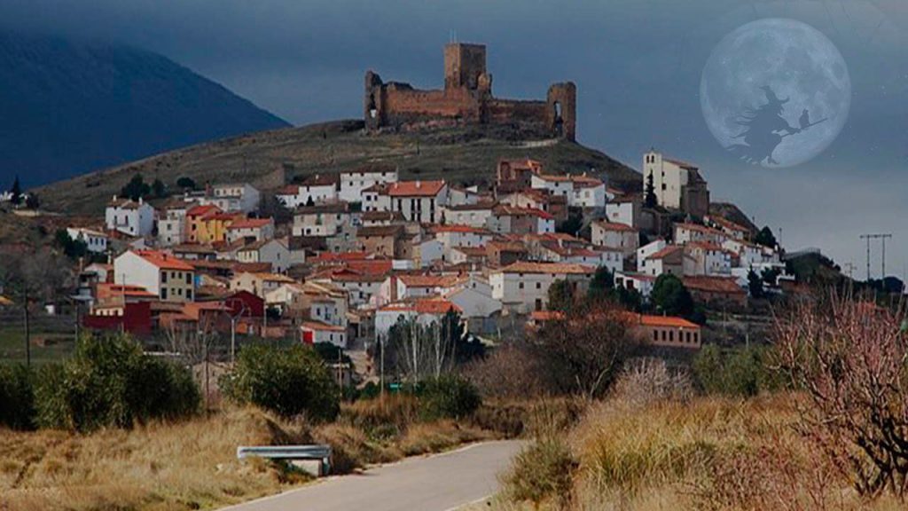 El pueblo de España ideal para pasar una noche de terror 14 Trasmoz, en Aragón