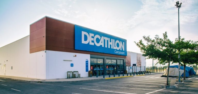 El trineo con frenos de Decathlon para disfrutar de la nieve como nunca