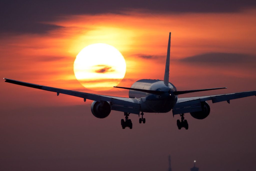 ¿Vivir En Europa Sin Pagar Un Piso? La Creativa Estrategia De Un Tiktoker Viajero 1 Vueling, Ryanair E Iberia, Las Aerolíneas Que Menos Se Preocupan Por Los Viajeros