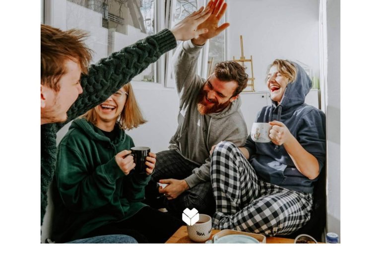 La aplicación Breaking Ice y sus servicios para conocer gente