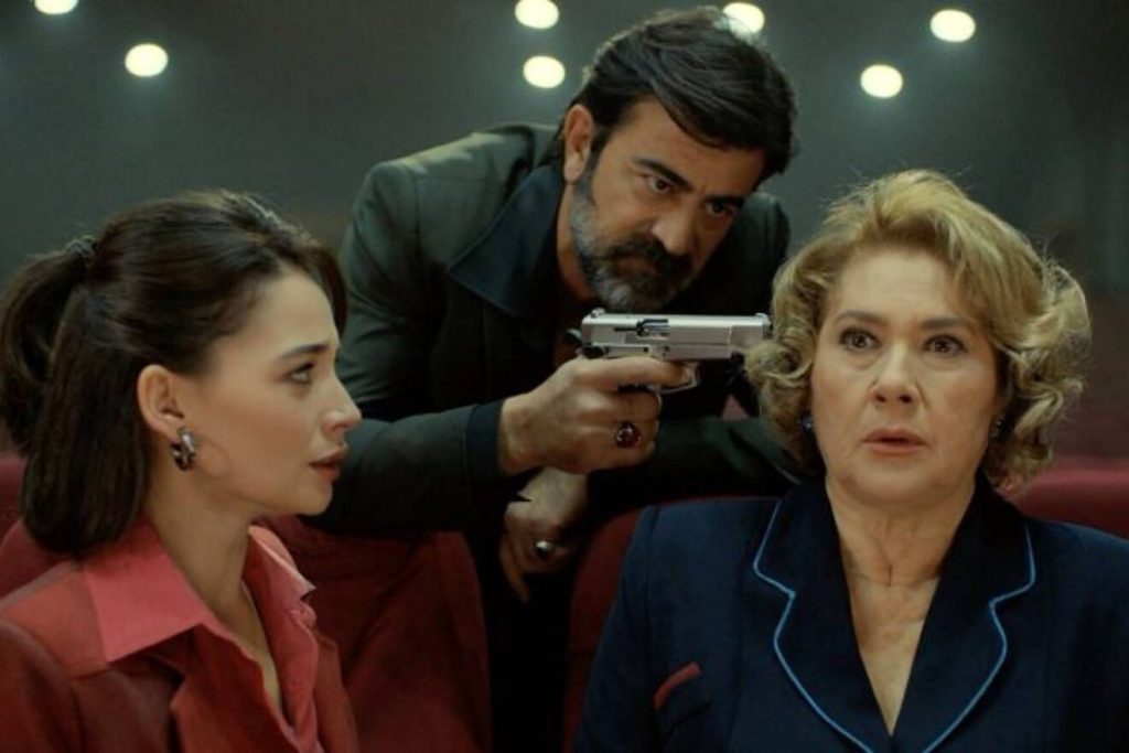 Tierra amarga: el misterio que podría salir a la luz 39 Una boda con sabor amargo para Fikret