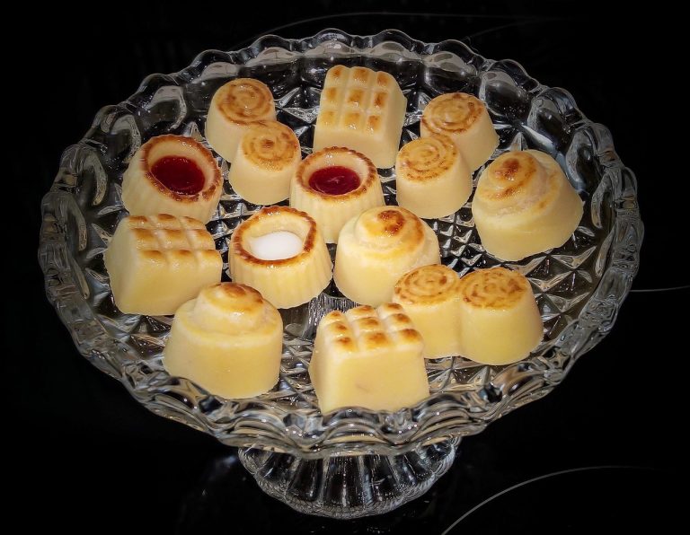 Cómo hacer unos mazapanes caseros con esta receta fácil y rápida
