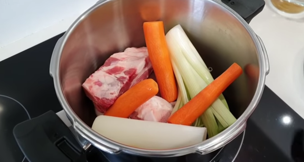 Sopa de picadillo, el plato de cuchara que te hará entrar en calor