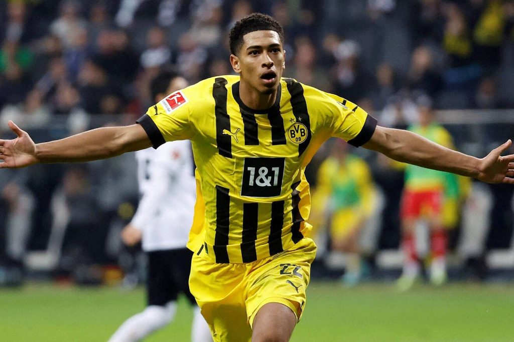 Florentino Pérez ya tiene un plan para renovar la delantera del Real Madrid 77 El Real Madrid de Florentino Pérez quiere a cómo de lugar a Jude Bellinghan