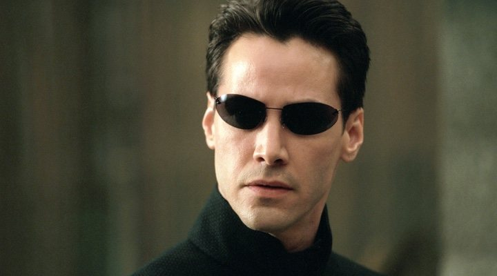 Las míticas gafas de Neo en Matrix de la firma Blinde