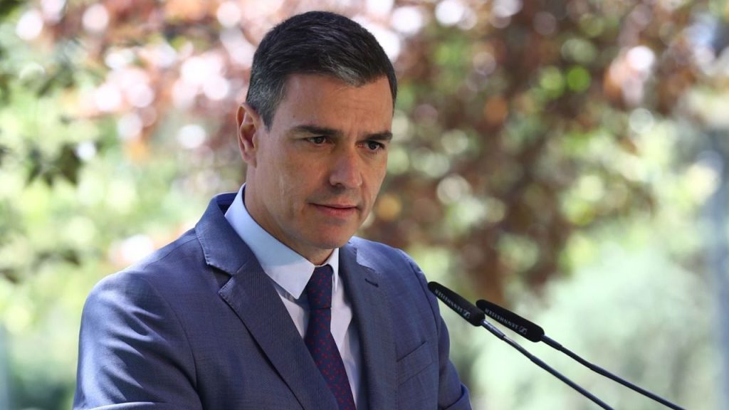 Pedro Sánchez Como Salvavidas