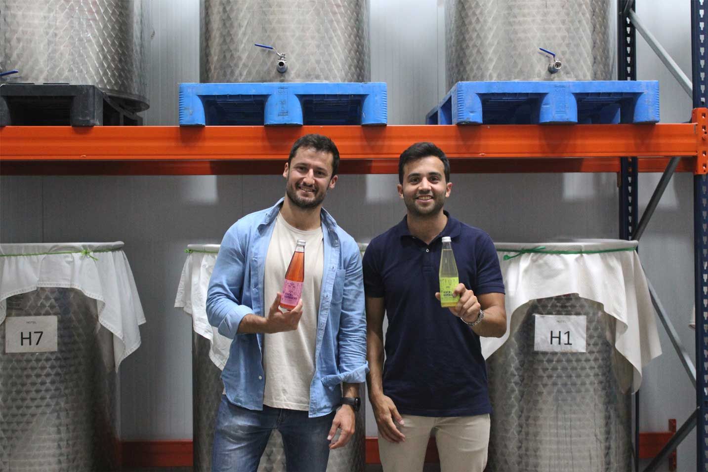 Ral De Frutos Y Fernando Martn. Los Ceo Y Fundadores De Vver Kombucha