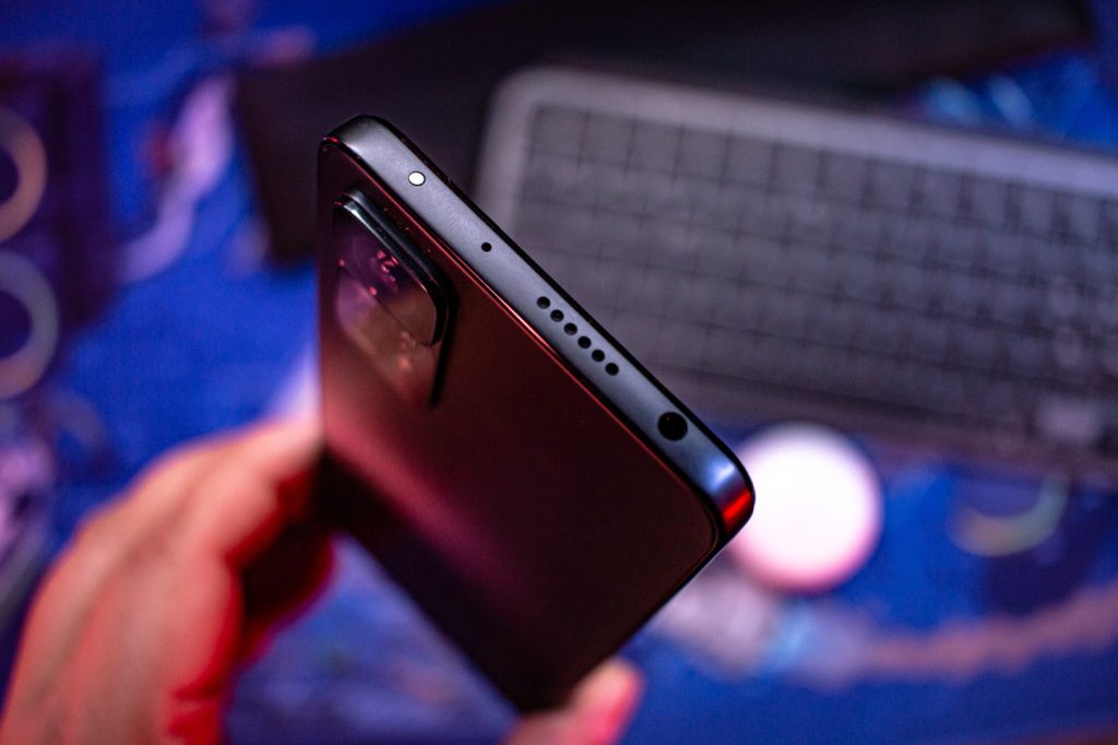 Xiaomi, OnePlus... los mejores móviles con batería de larga duración según la OCU 126 Xiaomi también está en el puesto dos