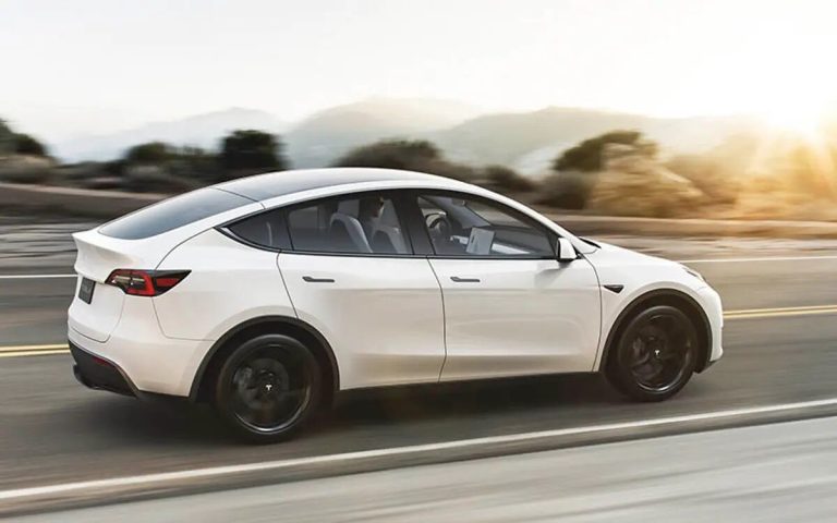 Los coches Tesla en entredicho: un nuevo accidente deja dos fallecidos por un fallo del piloto automático