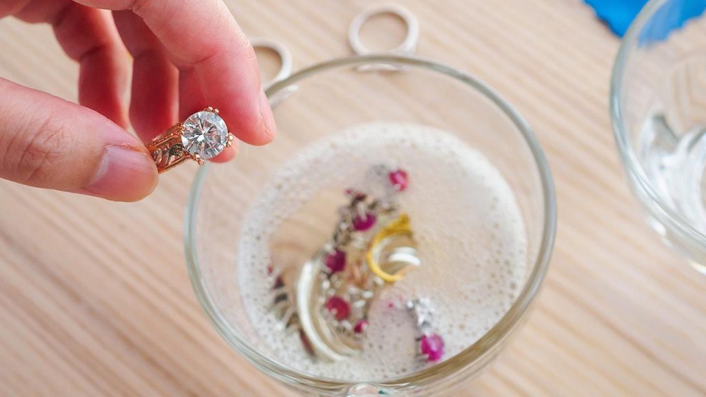 El truco casero para dejar la bisutería oxidada como nueva 91 Es mejor prevenir que curar