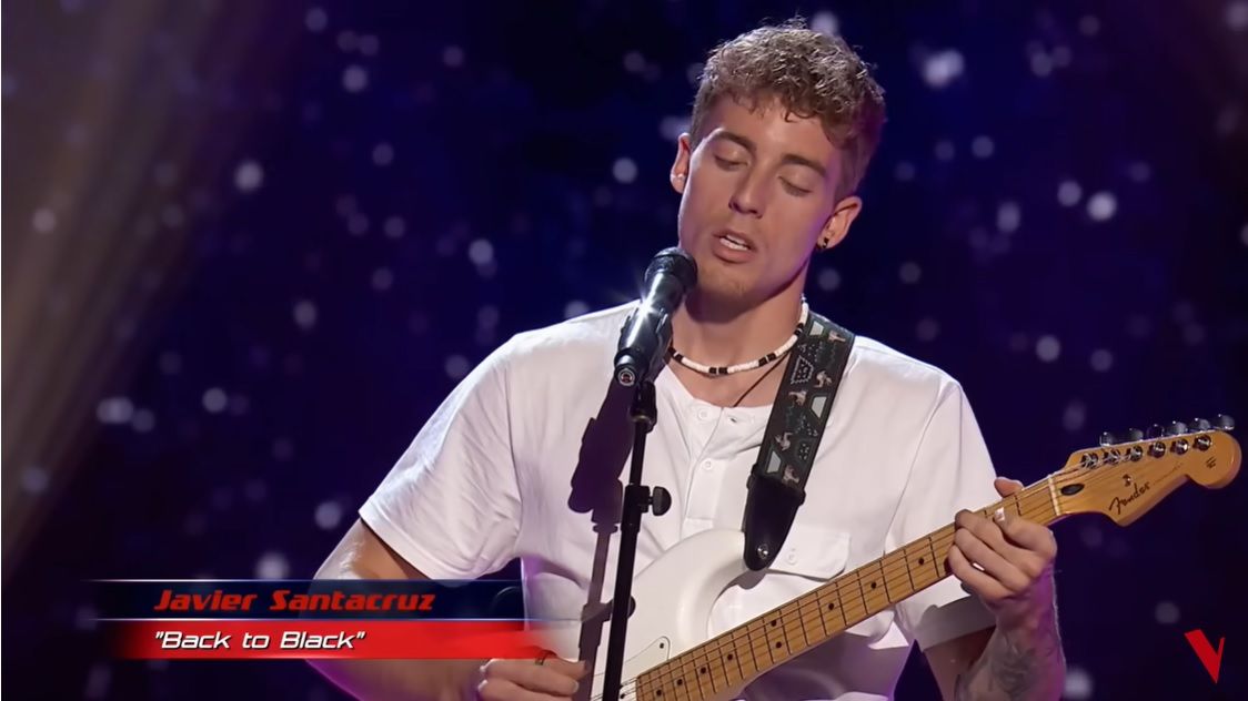 Javier Santacruz Elegido Para Los Directos De La Voz Antena 3
