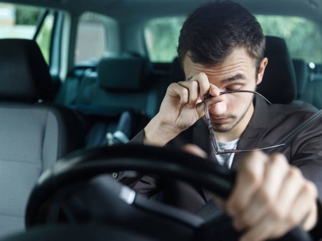 DGT: los peligros que tendrás si conduces con resaca
