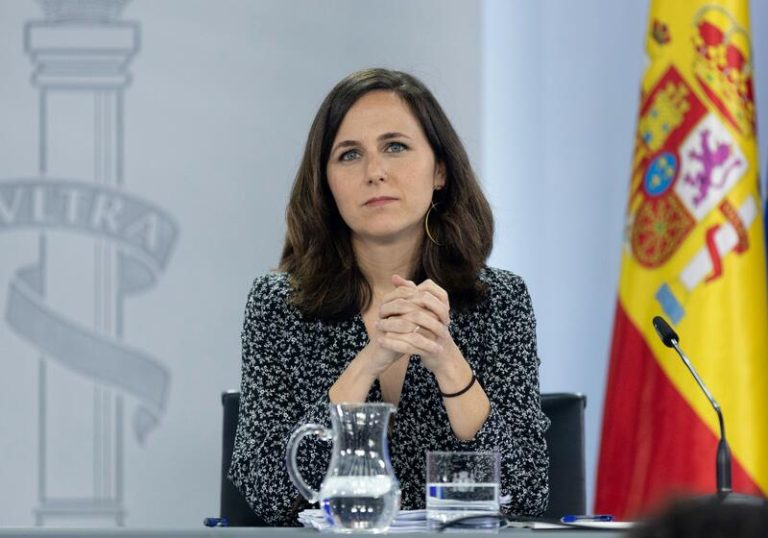 Belarra sobre la entrada en vigor de la Ley de Familias: «Vamos a correr lo máximo posible»