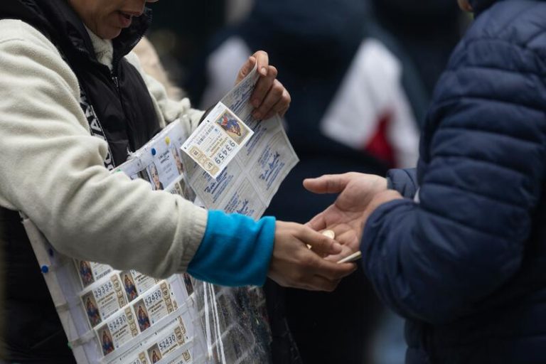 Gestha calcula que Hacienda ganará 164 millones por la Lotería de Navidad si se reparten los tres premios