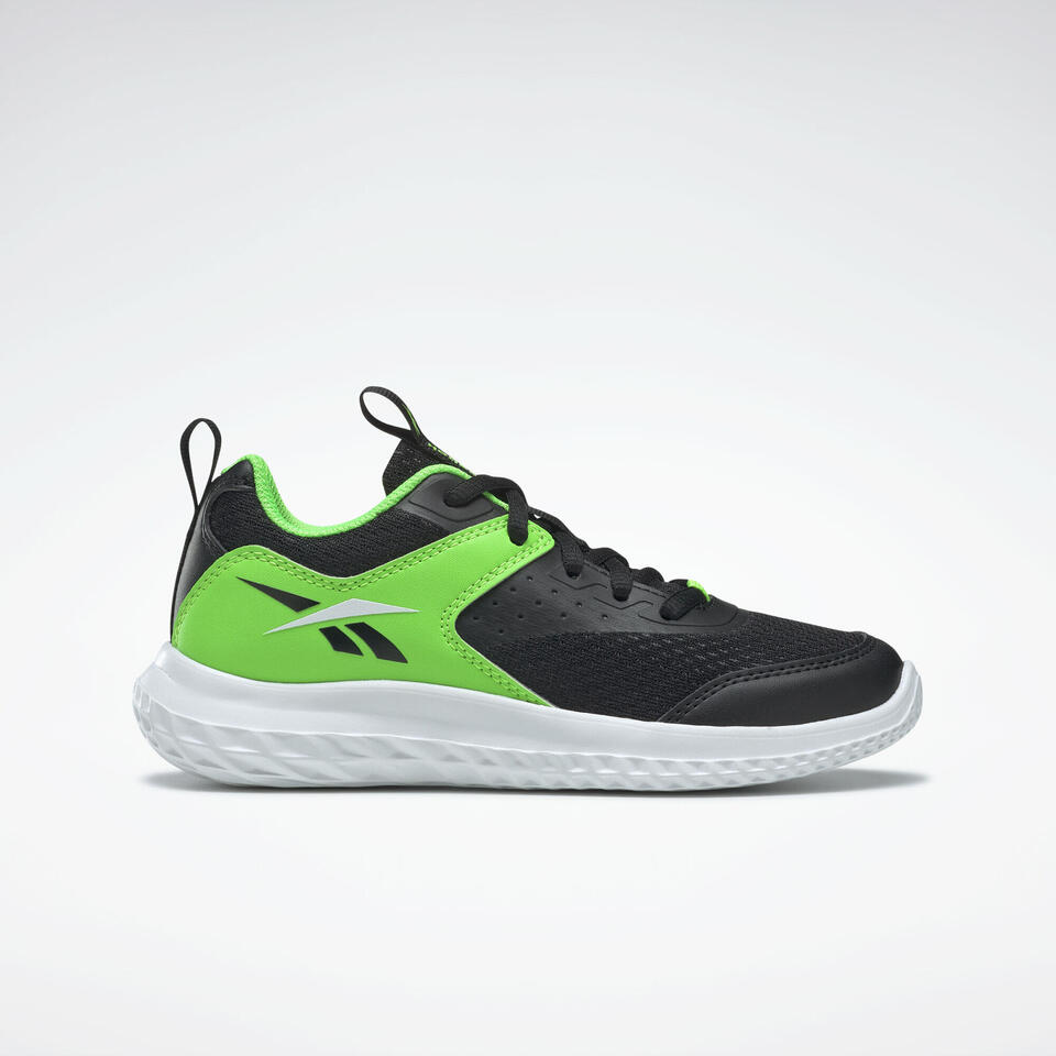 Las mejores zapatillas para que tu hijo juegue libremente