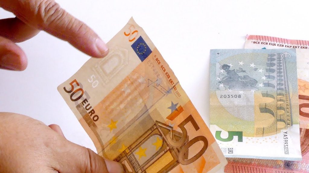 Qué Hacer Si Tienes Billetes Falsos