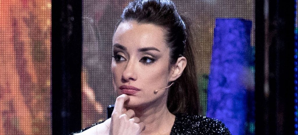 Adara Molinero Se Comporta De Forma Impulsiva