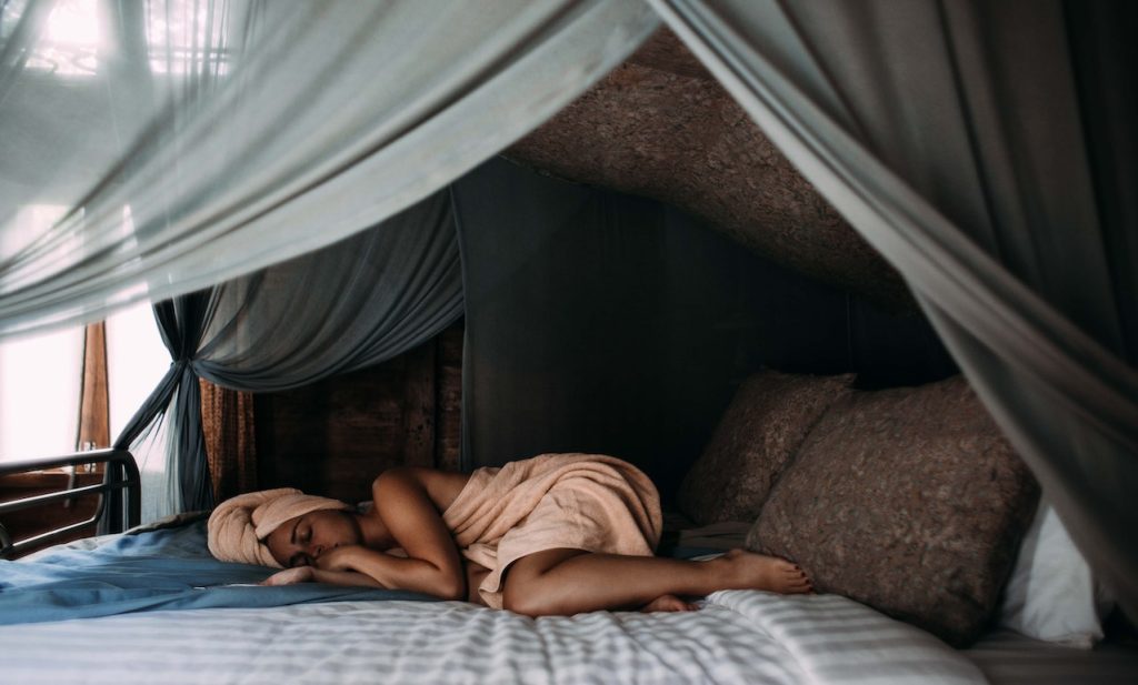 Al Dormir Creces 