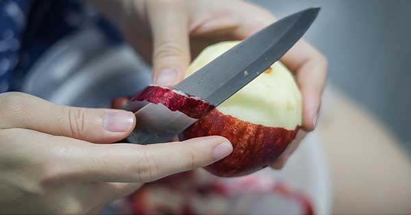 Antioxidantes y repleta de vitaminas: la parte de las frutas y verduras que no te comes