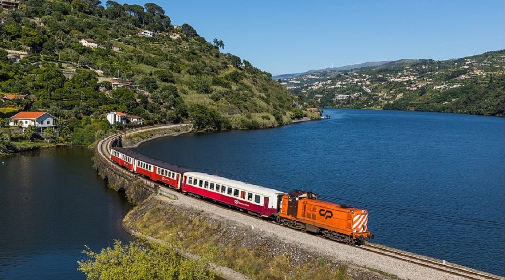 tren a portugal