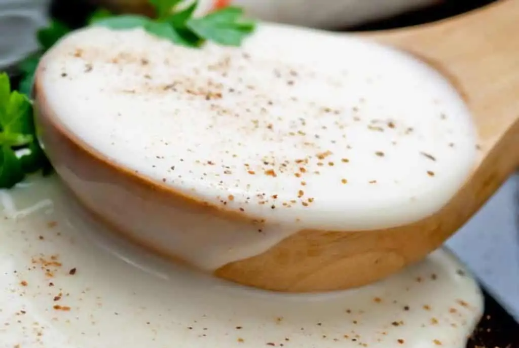 Croquetas el truco para que la bechamel no tenga grumos