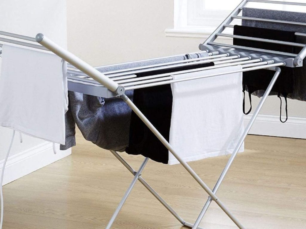 Trucos Para Secar La Ropa Dentro De Casa Sin Humedad Ni Malos Olores 3 Tendedero Eléctrico Para Secar La Ropa